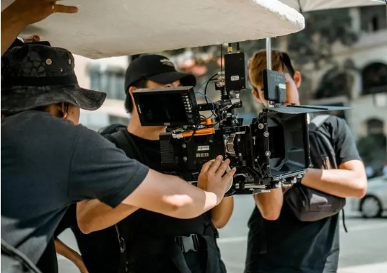 鄭州制作廣告片：如何選擇專(zhuān)業(yè)可靠的影視公司