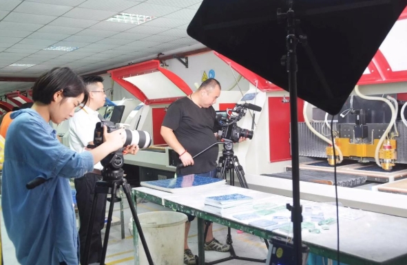 《活動(dòng)視頻拍攝費(fèi)用全解析：從報(bào)價(jià)到避坑的完整指南》